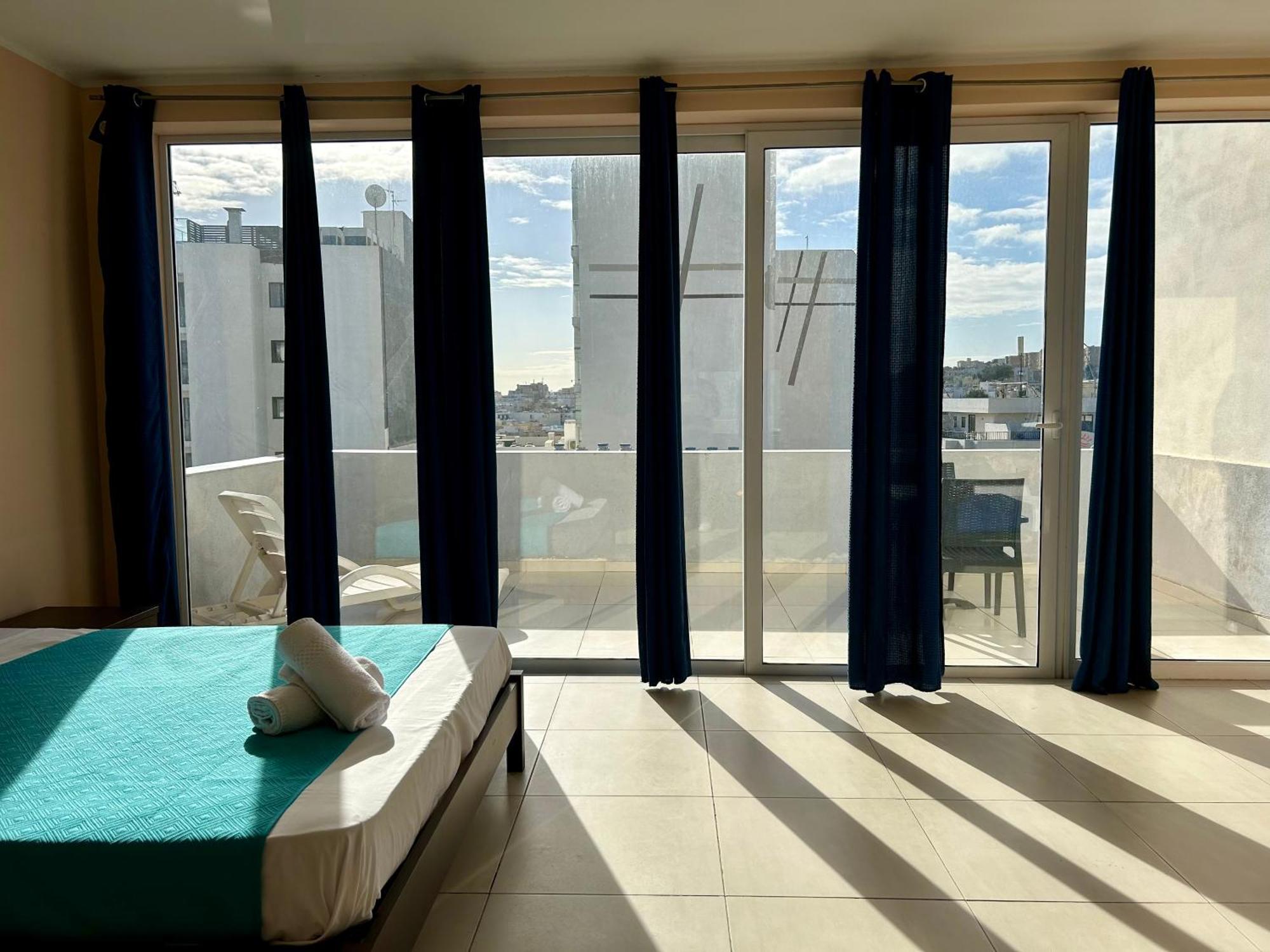 سانت جوليان Malta Paradise Hotel المظهر الخارجي الصورة